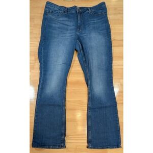 Lee Regular Fit Bootcut Mid Rise Blue Jeans 18L Stretch Denim 1CMBEW7